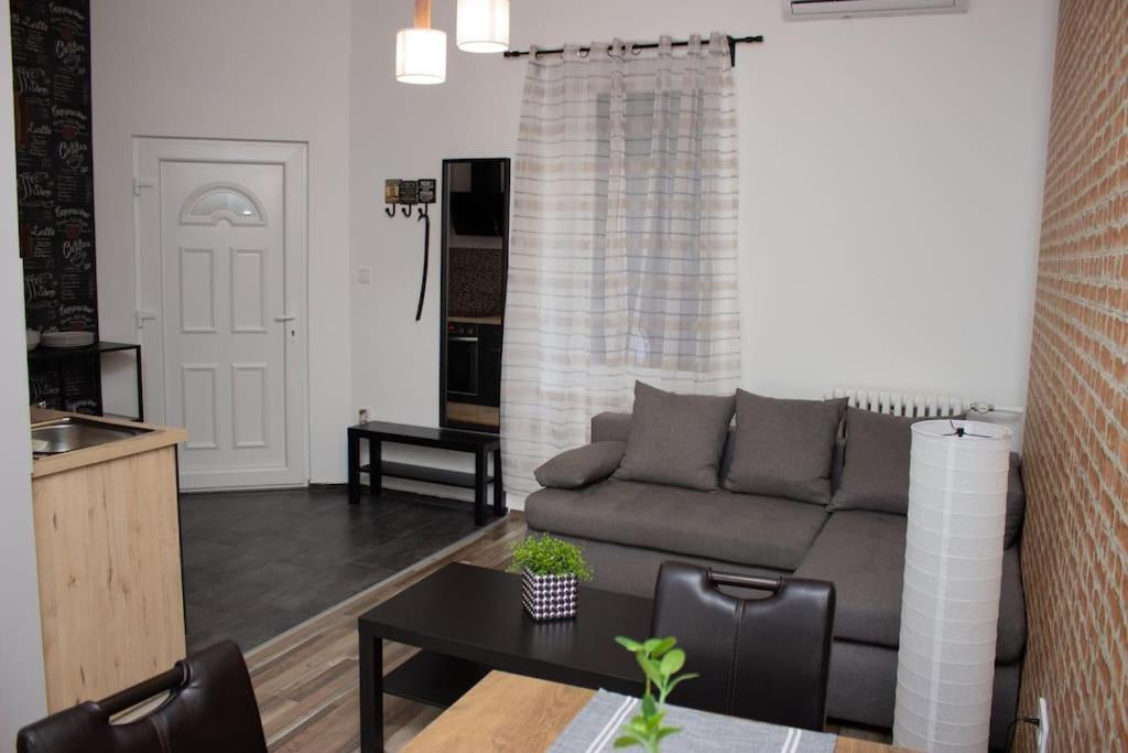 Broadway Apartments B2 Дебрецен Екстер'єр фото
